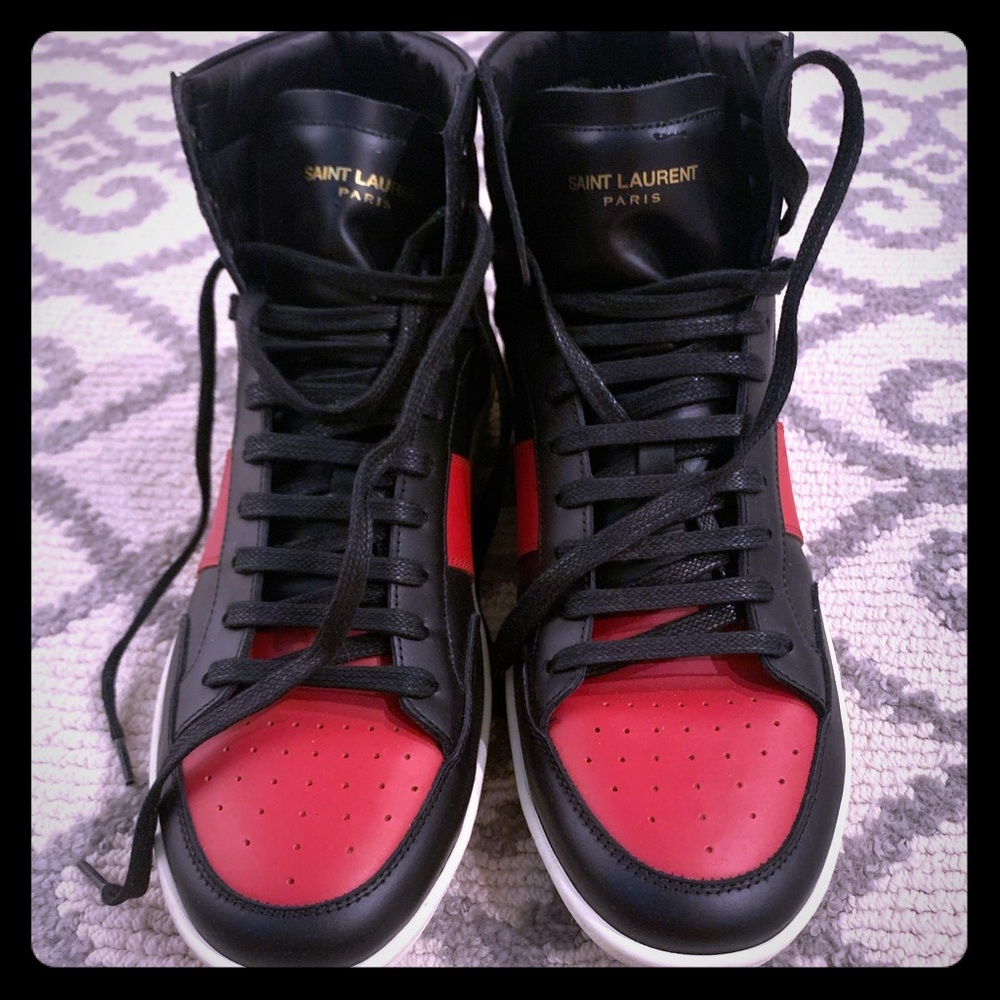 Men’s sneakers